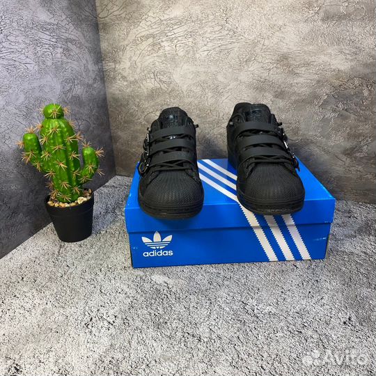 Кроссовки черный Adidas Superstar Ayoon W