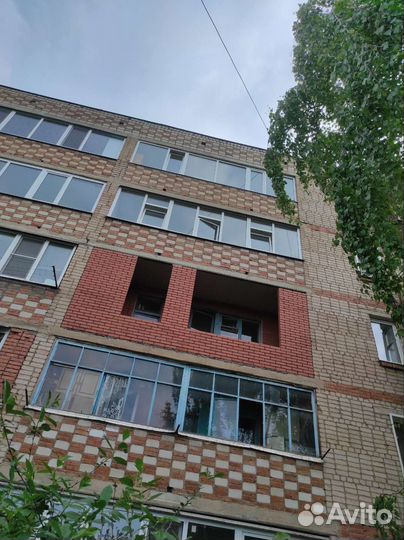 Балкон (кладка кирпичом)