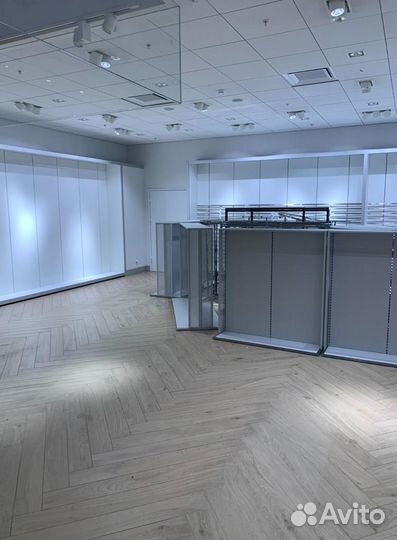 Торговое оборудование H&M