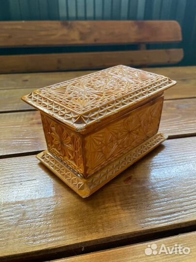 Шкатулка для украшений дерево