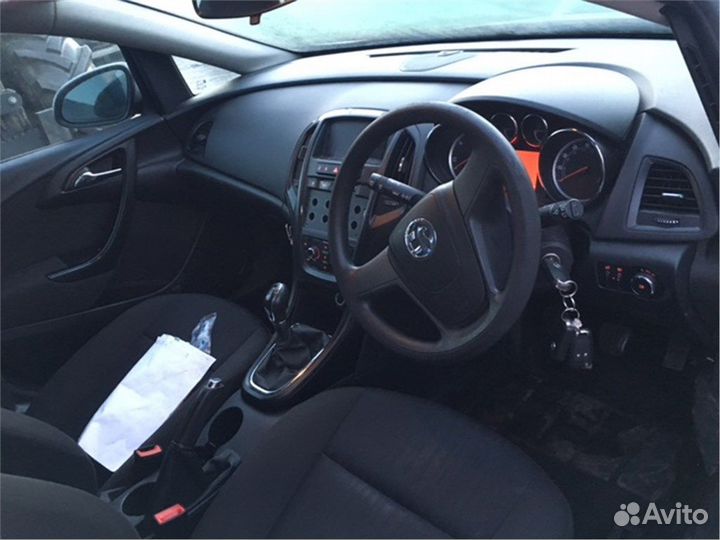 Разбор на запчасти Opel Astra J