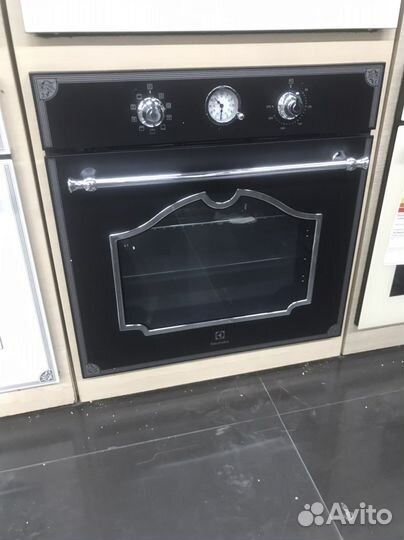 Духовой шкаф electrolux opeb2320b