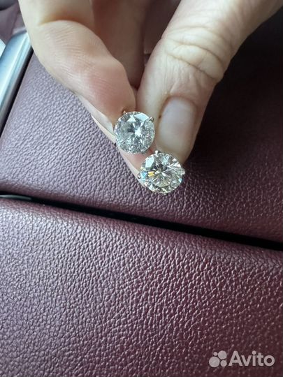 Серьги с бриллиантамив платине 3