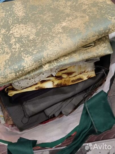 Отрез ткани очень много