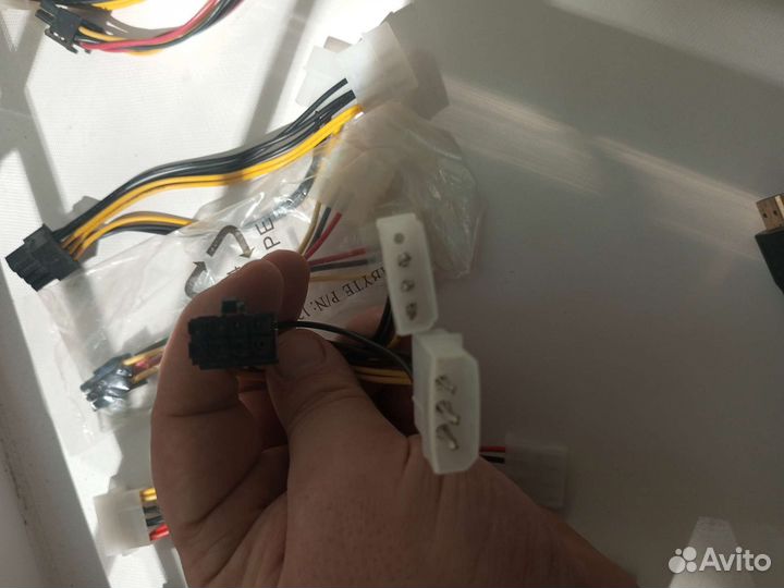 Переходники molex, SATA, cpu, dvi-d, VGA,hdmi