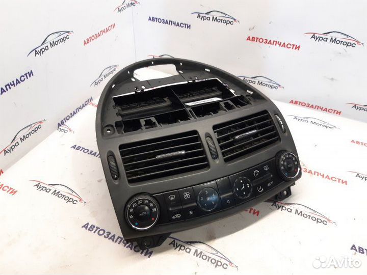 Блок управления климат-контролем Mercedes-Benz