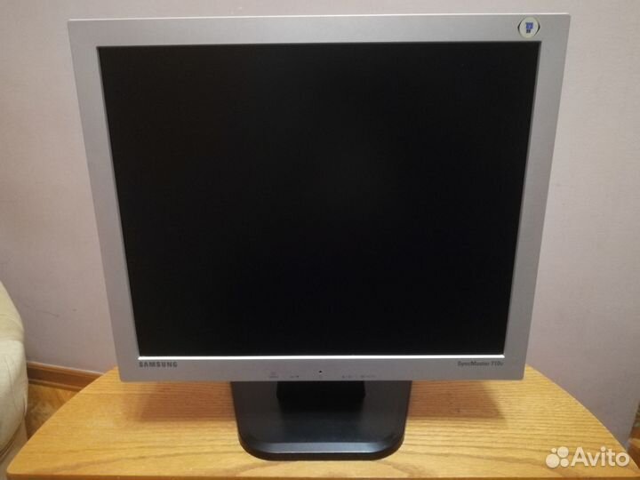 Мониторы ж/к б/у