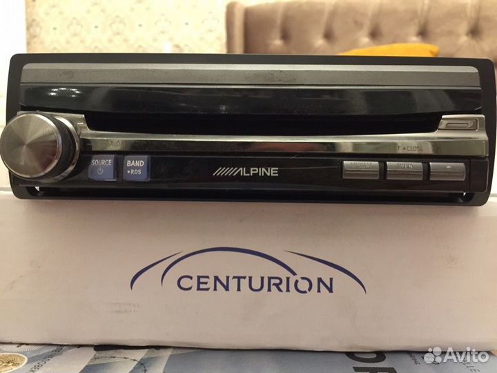 Автомагнитола alpine IVA D 106 R