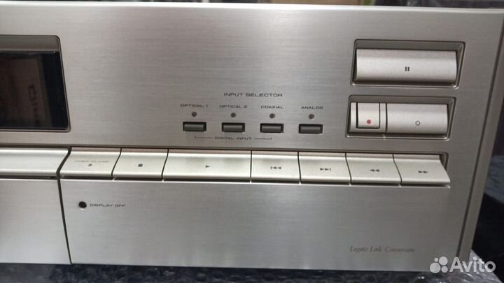 Топовый CD-рекордер Pioneer PDR-09