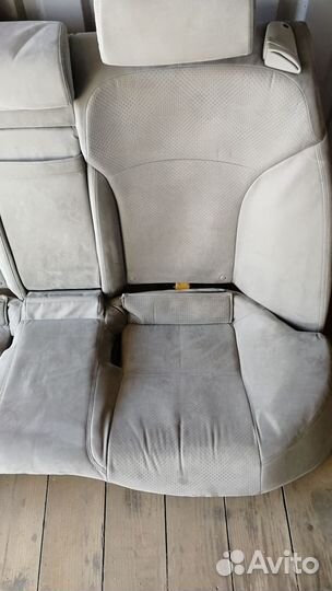 Салон lexus is 250