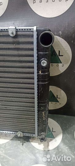 Радиатор двигателя Змз 402 406 Газ Волга