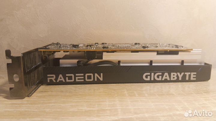 Видеокарта gigabyte Radeon RX 6400 D6 LOW profile