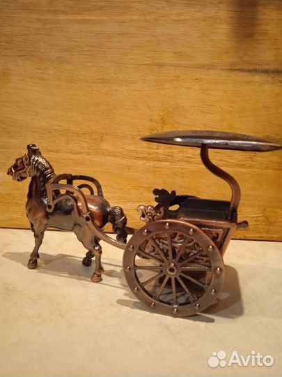 Предметы интерьера - сувениры, подарки