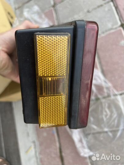 Фонарь задний