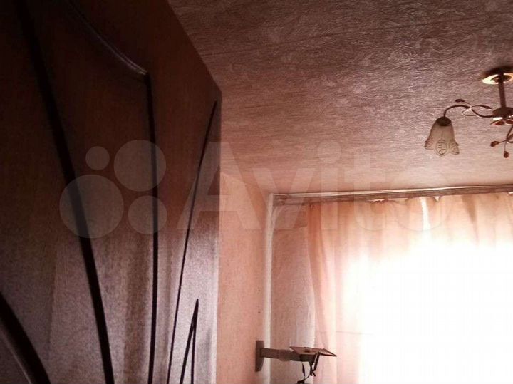 3-к. квартира, 90 м², 1/1 эт.