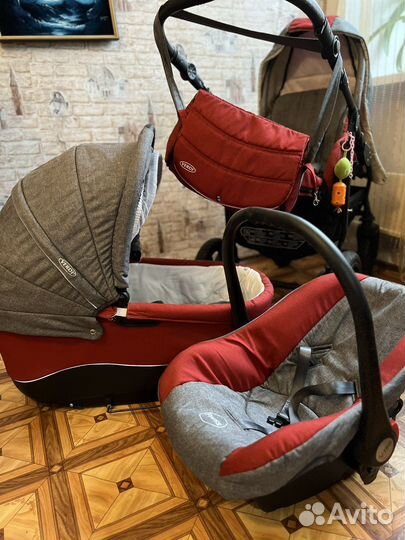 Прогулочная коляска с автолюлькой