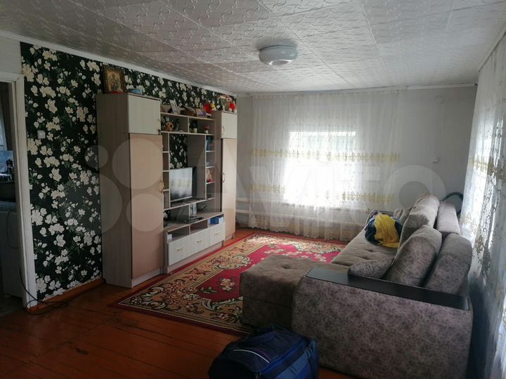 Дом 52,4 м² на участке 12 га