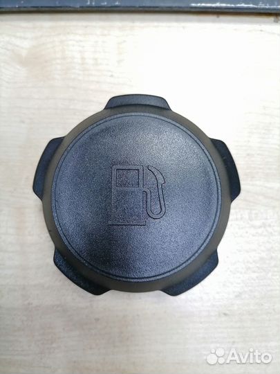 Крышка бензобака Suzuki DR-Z125/250/400/RM-Z250