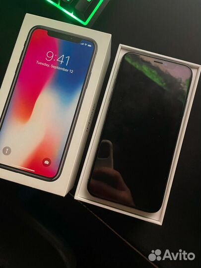 iPhone X, 256 ГБ