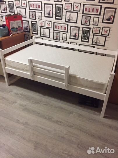 Кровать детская со съёмным бортиком.ортопедическое