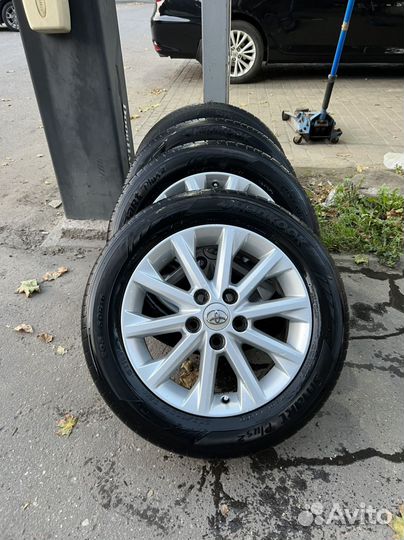 Комплект колес r16 toyota camry оригинал диски