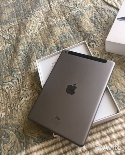 Apple iPad Air wi-fi и 3G LTE cellular