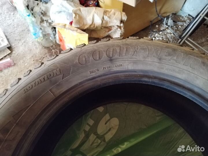Goodyear UltraGrip Ice Arctic SUV 255/55 R19 111T