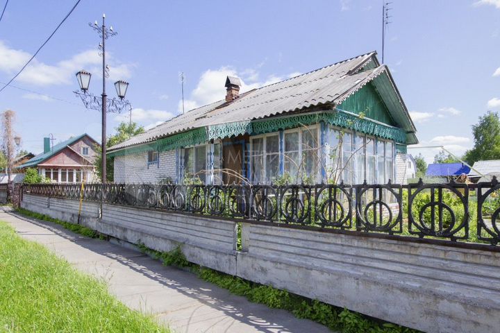 Дом 63,8 м² на участке 15,8 сот.