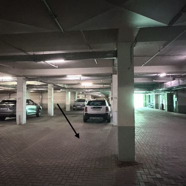 Машиноместо, 17 м²