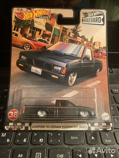 Hot wheels premium nissan