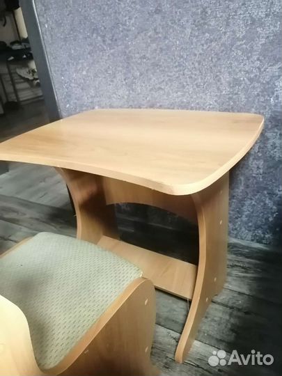 Стол детский