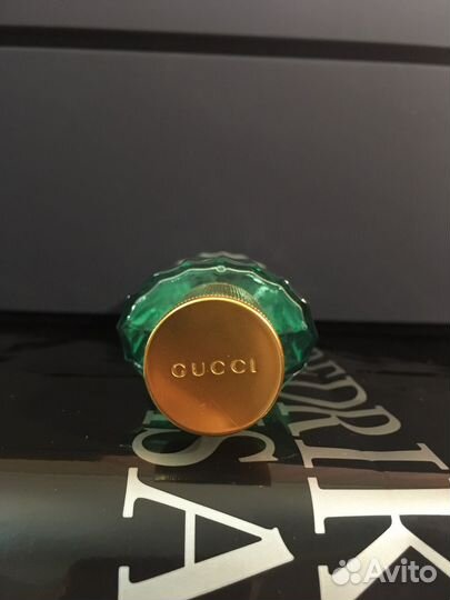 Парфюмергая вода Gucci Мémoire dUne Odeur