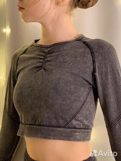Топ женский спортивный