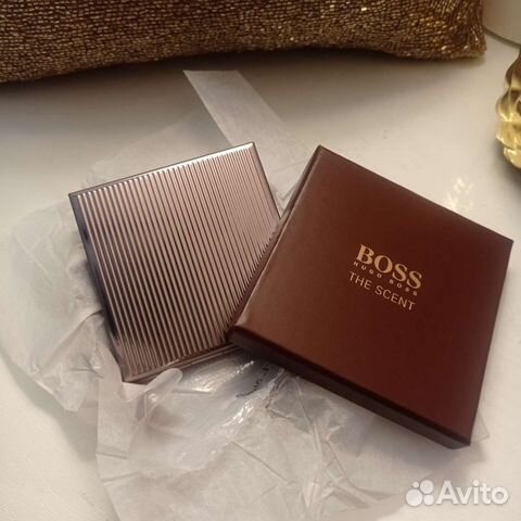 Hugo Boss зеркальце для сумочки оригинал