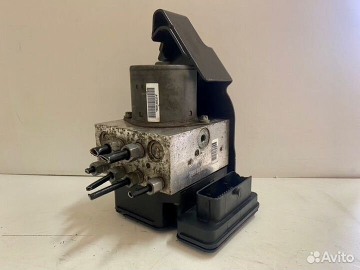 Блок ABS Jeep Grand Cherokee WK2 3.0