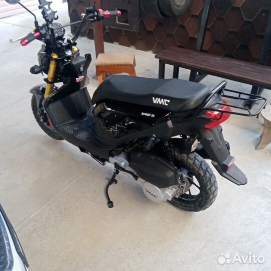 Продам Скутер Vento nekid BY49QT-2A (150)