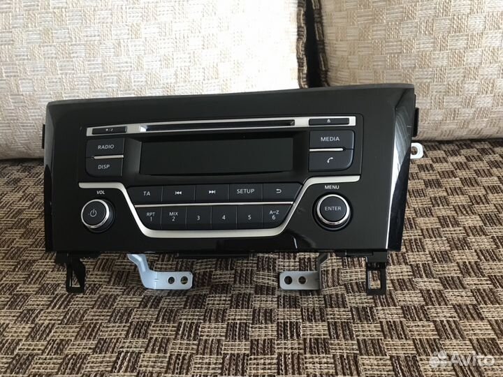 Автомагнитола штатная Nissan Qashqai, X-trail