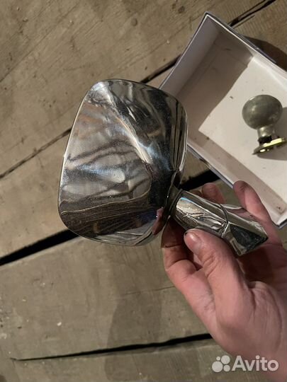 Зеркало заднего вида левое волга 24 новое