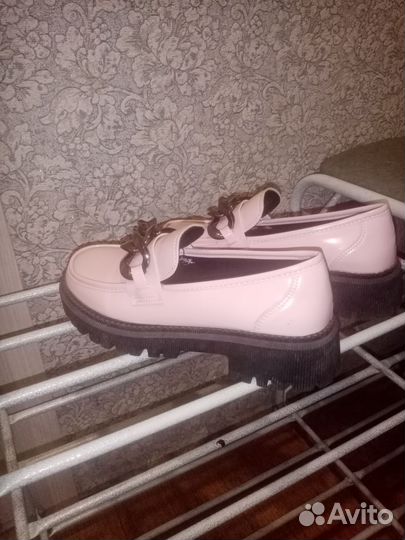 Лоферы женские 36 размер