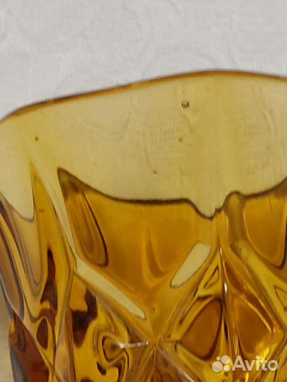 Посуда:Ваза, бокалы и т д,цветное стеклоссср и др