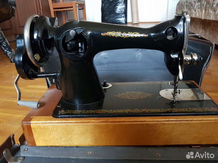 Швейная машинка подольск СССР