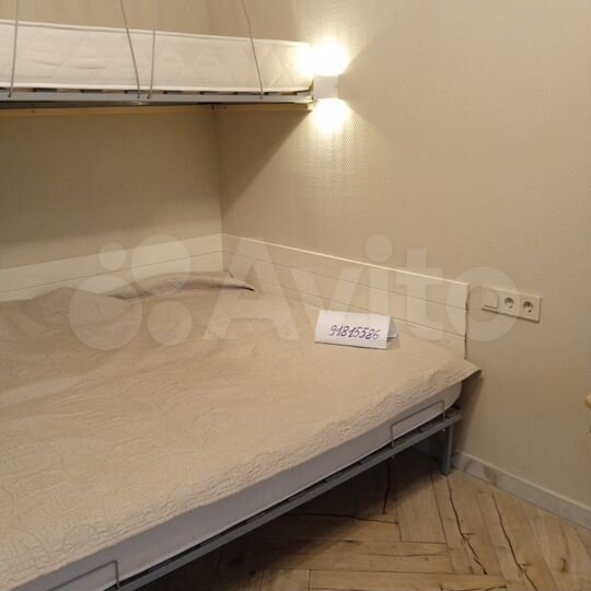 Дом 22 м² на участке 3 сот.