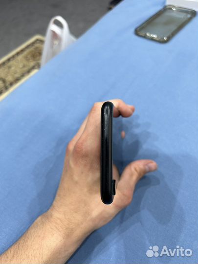 Продам iPhone xr 64gb