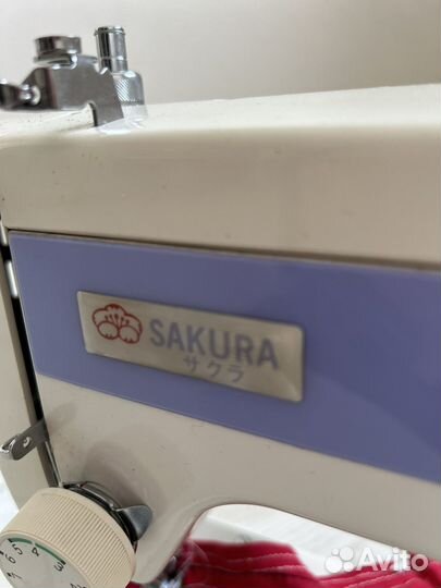 Швейная машина Sakura