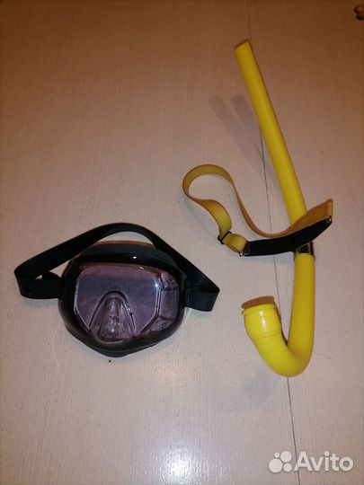 Детская маска с трубкой для подводного плавания