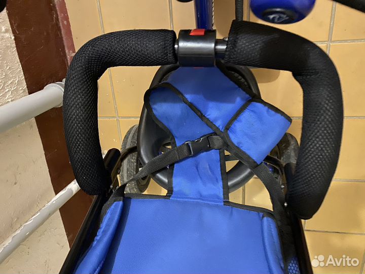 Детский велосипед с ручкой 3х колесный