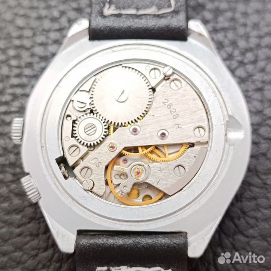 Часы наручные СССР Ракета Вечный календарь обслуже