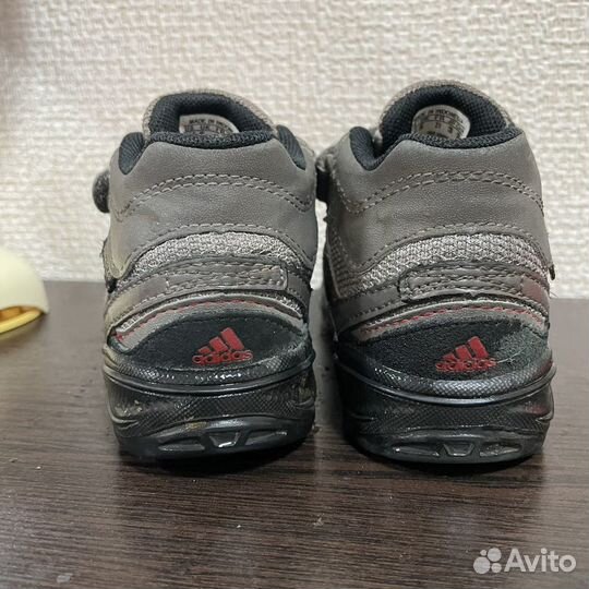 Ботиночки для мальчика adidas