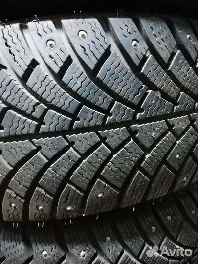 Bfgoodrich G-Force Stud 215/65 R16 75T