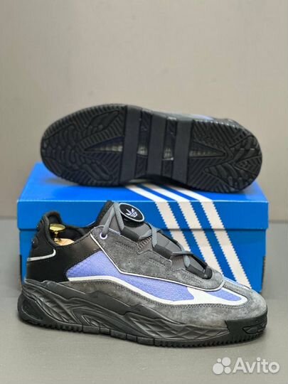 Кроссовки Adidas Niteball